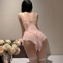 Body com decote em V profundo, bordado floral e abertura na virilha